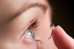 ortho_k_contact_lens_and_eye